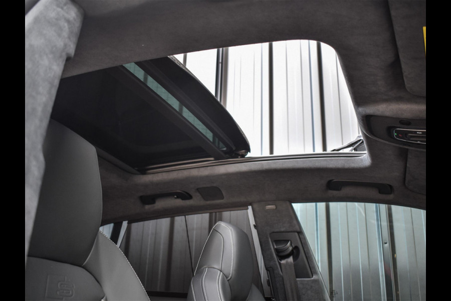 Audi Q8 60 TFSI e quattro Pro Line S Competition | B&O Advanced | Audi Exclusive | 5 Jaar Garantie | Panoramadak | Massage Stoelen | 4 Wiel Besturing | Alcantara hemel | Soft-close | Stoel Ventilatie | Elektr. Trekhaak | Oled Achterlichten | 360 camera |