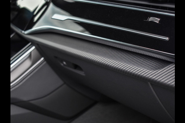 Audi Q8 60 TFSI e quattro Pro Line S Competition | B&O Advanced | Audi Exclusive | 5 Jaar Garantie | Panoramadak | Massage Stoelen | 4 Wiel Besturing | Alcantara hemel | Soft-close | Stoel Ventilatie | Elektr. Trekhaak | Oled Achterlichten | 360 camera |