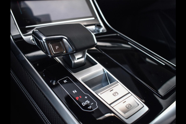 Audi Q8 60 TFSI e quattro Pro Line S Competition | B&O Advanced | Audi Exclusive | 5 Jaar Garantie | Panoramadak | Massage Stoelen | 4 Wiel Besturing | Alcantara hemel | Soft-close | Stoel Ventilatie | Elektr. Trekhaak | Oled Achterlichten | 360 camera |