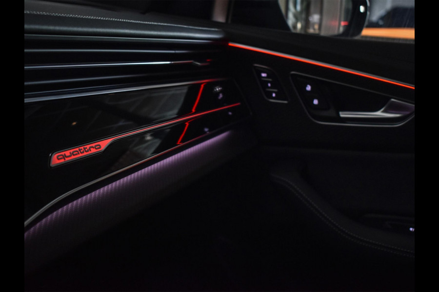 Audi Q8 60 TFSI e quattro Pro Line S Competition | B&O Advanced | Audi Exclusive | 5 Jaar Garantie | Panoramadak | Massage Stoelen | 4 Wiel Besturing | Alcantara hemel | Soft-close | Stoel Ventilatie | Elektr. Trekhaak | Oled Achterlichten | 360 camera |