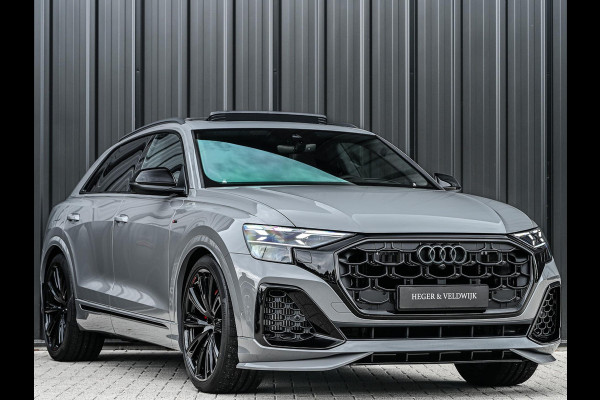 Audi Q8 60 TFSI e quattro Pro Line S Competition | B&O Advanced | Audi Exclusive | 5 Jaar Garantie | Panoramadak | Massage Stoelen | 4 Wiel Besturing | Alcantara hemel | Soft-close | Stoel Ventilatie | Elektr. Trekhaak | Oled Achterlichten | 360 camera |