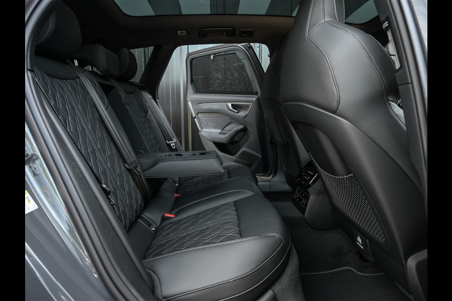 Audi A6 Avant 2.0 e-hybrid quattro S edition Competition | 5 Jaar garantie | Achterasbesturing | B&O | Carbon inleg | Stoelventilatie en Massage | Luchtvering | Panoramadak | Soft close | Keyless | Head-up | 360 camera | Passagiers Display |