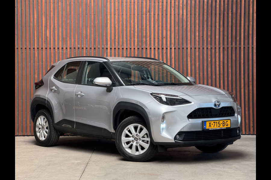 Toyota Yaris Cross 1.5 Hybrid Business NAVI-CAMERA-CARPLAY-PDC-CLIMA-CRUISE