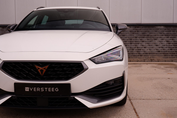 CUPRA Leon Sportstourer 1.4 e-Hybrid Black Edition | Panorama | Carplay | Camera | Virtual | LED |