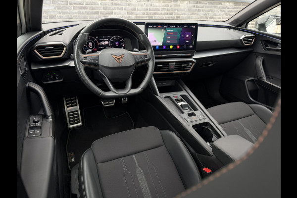 CUPRA Leon Sportstourer 1.4 e-Hybrid Black Edition | Panorama | Carplay | Camera | Virtual | LED |
