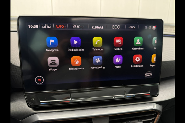 CUPRA Leon Sportstourer 1.4 e-Hybrid Black Edition | Panorama | Carplay | Camera | Virtual | LED |