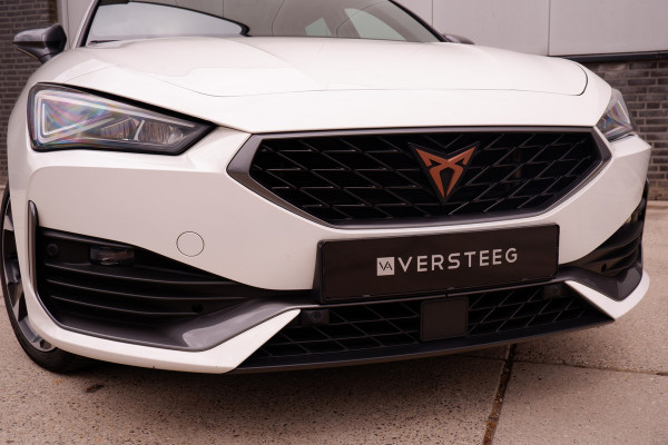 CUPRA Leon Sportstourer 1.4 e-Hybrid Black Edition | Panorama | Carplay | Camera | Virtual | LED |