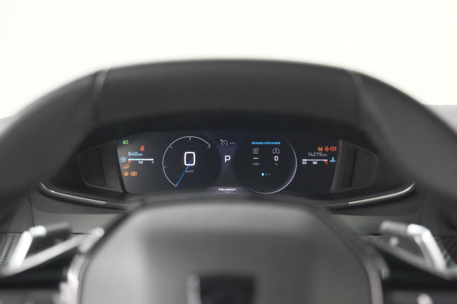 Peugeot 2008 Hybrid 136 e-DCS6 Allure | Navigatie | Parkeersensoren Voor + Achter | Apple Carplay