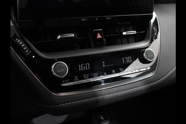 Toyota Corolla Touring Sports Automaat Hybrid 140 Active Navigatie Apple Carplay/Android Auto Climate Control Cruise Control Adaptieve 17"Lichtmetalen velgen Camera