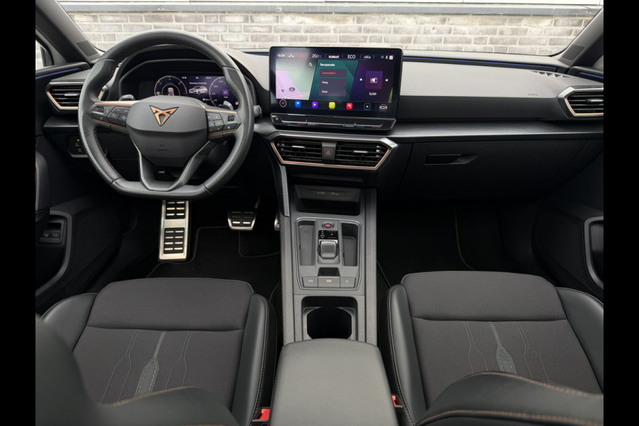 CUPRA Leon Sportstourer 1.4 e-Hybrid Black Edition | Panorama | Carplay | Camera | Virtual | LED |