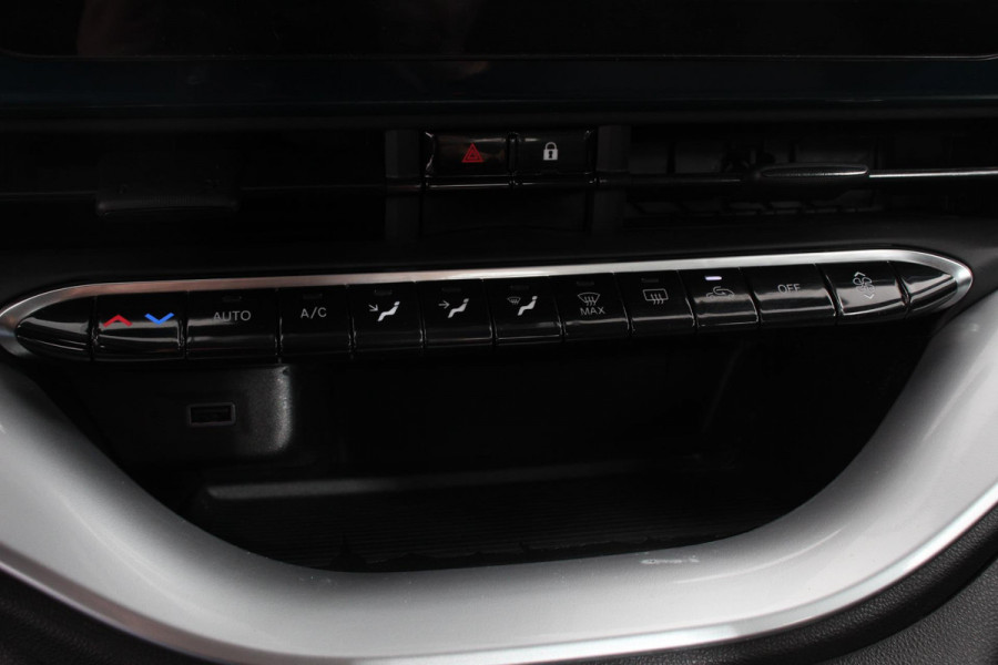 Fiat 500-E 42 kWh 118pk Icon Navigatie Apple Carplay/Android Auto Cruise Control Stoelverwarming Climate Control Lichtmetalen velgen