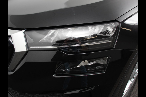 Škoda Karoq 1.5 TSI 150pk DSG ACT Selection Navigatie Apple Carplay/Android Auto Camera Parkeer sensoren Adaptieve Cruise Control Lichtmetalen Velgen Digitale Cockpit