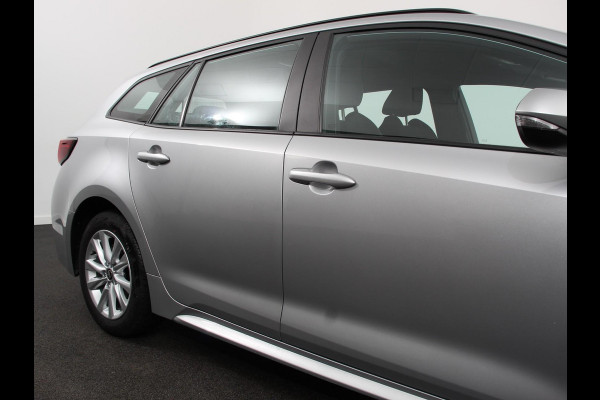 Toyota Corolla Touring Sports Automaat Hybrid 140 Active Navigatie Apple Carplay/Android Auto Climate Control Cruise Control Adaptieve 17"Lichtmetalen velgen Camera