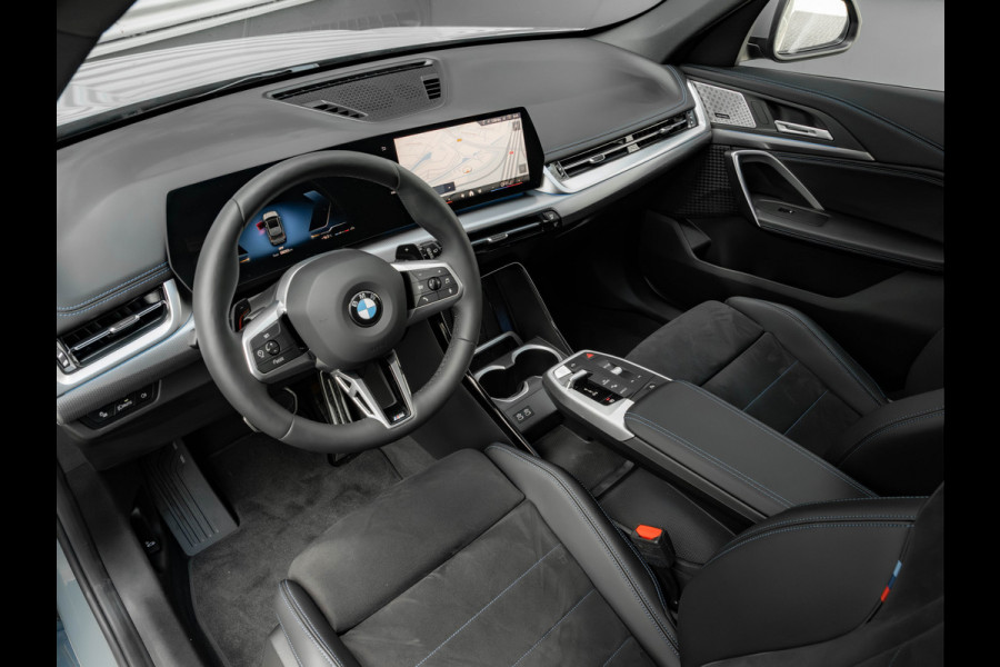 BMW X1 sDrive18i M-Sport - Pano - Trekhaak - ACC - Memoryzetel - Harman Kardon
