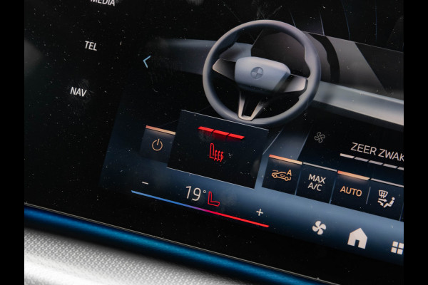 BMW X1 sDrive18i M-Sport - Pano - Trekhaak - ACC - Memoryzetel - Harman Kardon