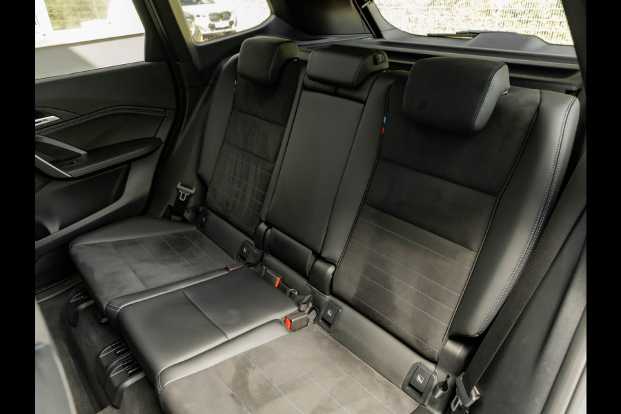 BMW X1 sDrive18i M-Sport - Pano - Trekhaak - ACC - Memoryzetel - Harman Kardon