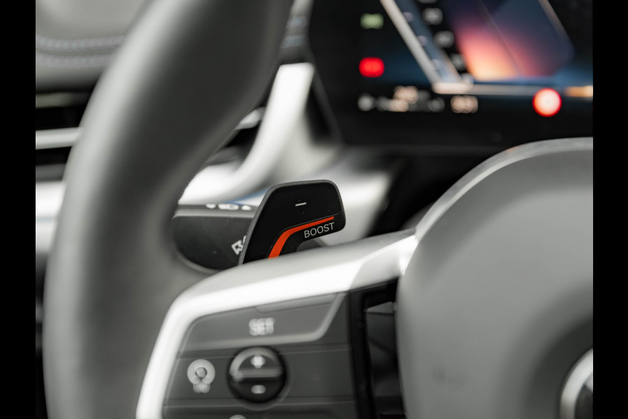 BMW X1 sDrive18i M-Sport - Pano - Trekhaak - ACC - Memoryzetel - Harman Kardon