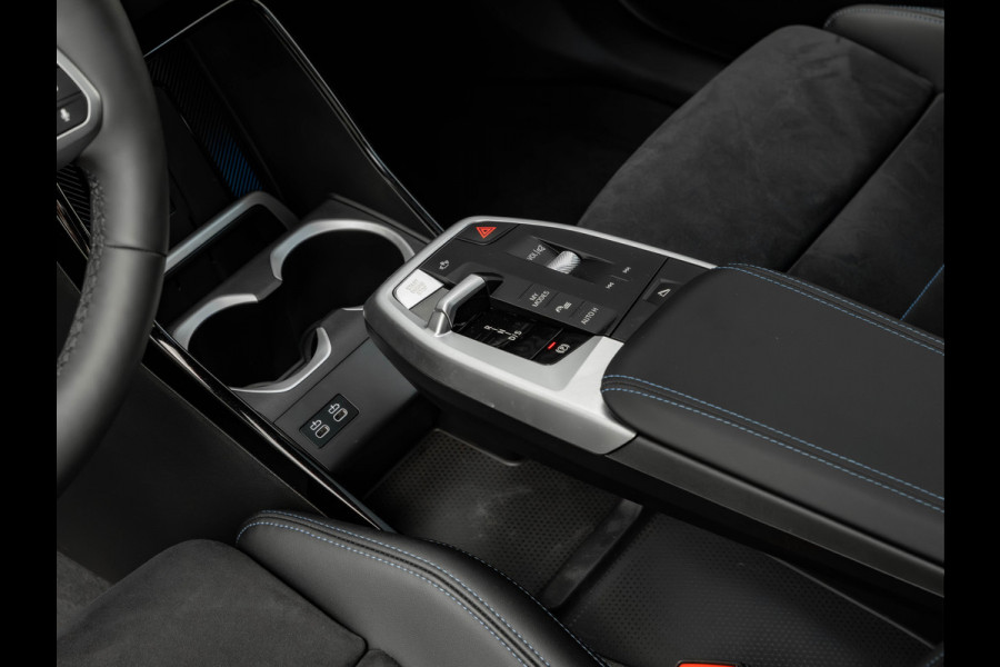 BMW X1 sDrive18i M-Sport - Pano - Trekhaak - ACC - Memoryzetel - Harman Kardon