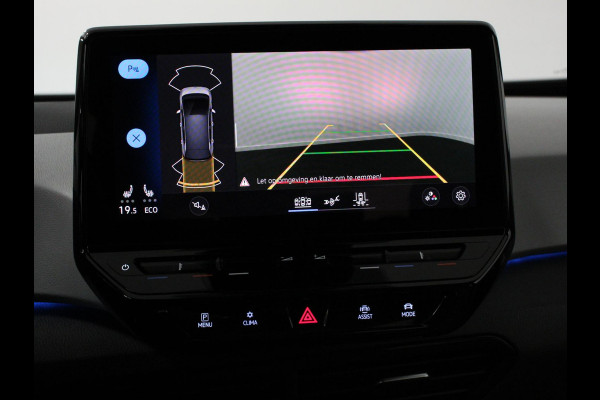 Volkswagen ID.3 First Plus 58 kWh SOH 86 % Navigatie Apple Carplay/Android Auto Camera Parkeersensoren Adaptieve Cruise Control Full LED Matrix Stoel- en stuurverwarming Lichtmetalen velgen Climate Control