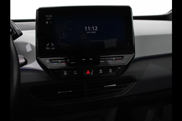 Volkswagen ID.3 First Plus 58 kWh SOH 86 % Navigatie Apple Carplay/Android Auto Camera Parkeersensoren Adaptieve Cruise Control Full LED Matrix Stoel- en stuurverwarming Lichtmetalen velgen Climate Control