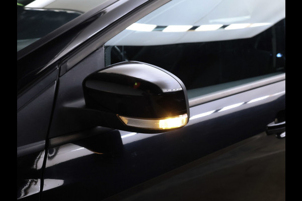 Ford FOCUS Wagon 1.0 Sport Black Edition (APPLE CARPLAY,NAVI,CRUISE,SPORTSTOELEN,LM VELGEN,PDC,GETINT,NETTESTAAT)