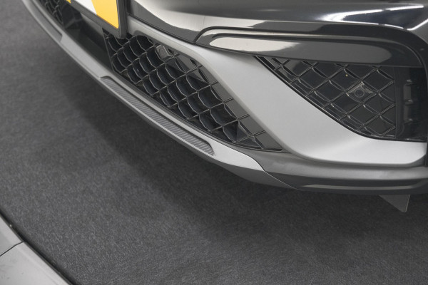 Renault Arkana 1.6 E-Tech Hybrid 145 R.S. Line | Panoramadak | Adaptieve Cruise Control | Camera | 9.3 Inch Grootscherm