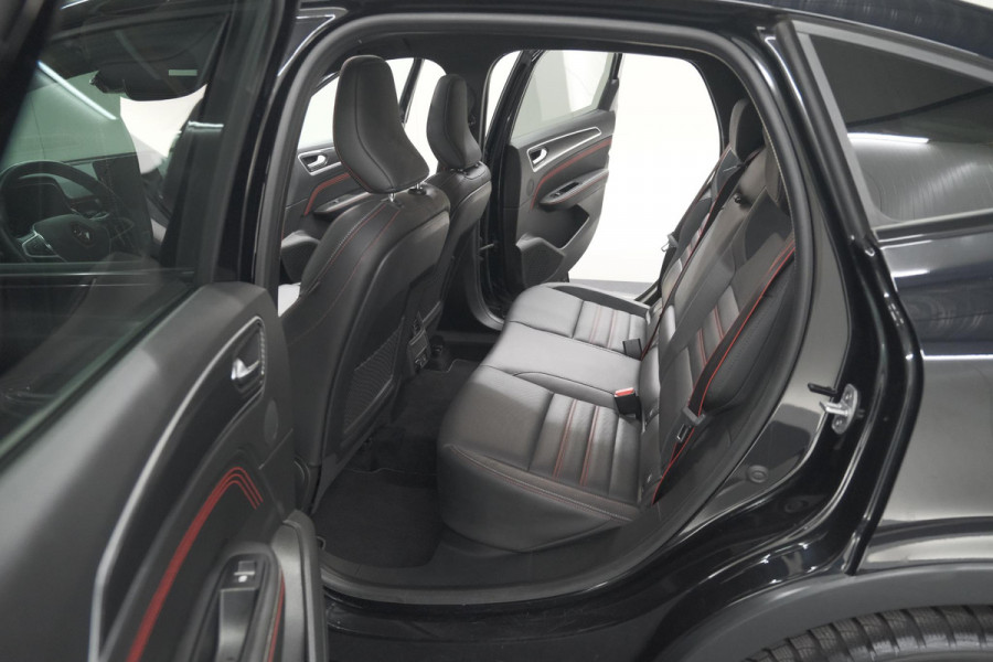 Renault Arkana 1.6 E-Tech Hybrid 145 R.S. Line | Panoramadak | Adaptieve Cruise Control | Camera | 9.3 Inch Grootscherm