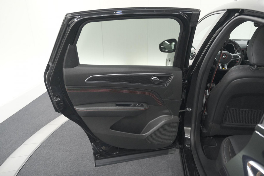Renault Arkana 1.6 E-Tech Hybrid 145 R.S. Line | Panoramadak | Adaptieve Cruise Control | Camera | 9.3 Inch Grootscherm
