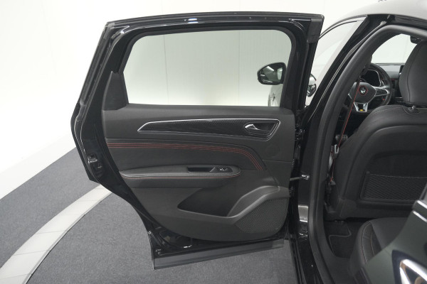 Renault Arkana 1.6 E-Tech Hybrid 145 R.S. Line | Panoramadak | Adaptieve Cruise Control | Camera | 9.3 Inch Grootscherm