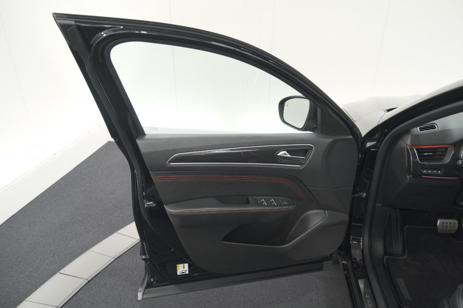 Renault Arkana 1.6 E-Tech Hybrid 145 R.S. Line | Panoramadak | Adaptieve Cruise Control | Camera | 9.3 Inch Grootscherm