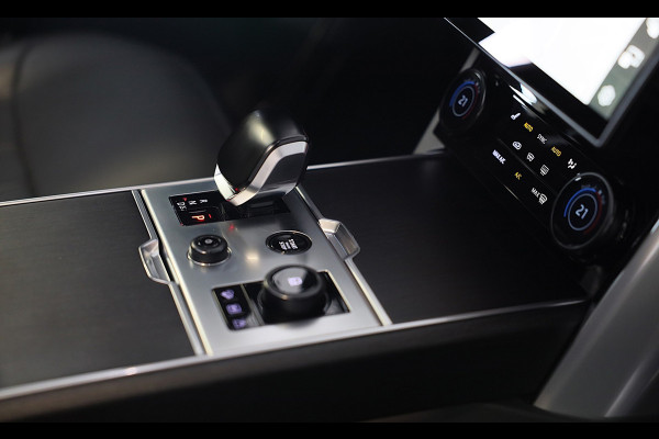 Land Rover Range Rover P 510E SV / Chauffeurspakket / Leder / Massage / Meridian / 360 Camera / Head Up / Open Pano / 22 Inch