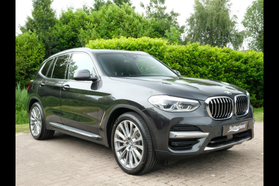 BMW X3 xDrive30e High Executive 292 PK | Sportstoelen | Adaptive cruise control | Keyless | Elektrische achterklep | Stoelverwarming | Camera | Head up Display | 20 inch
