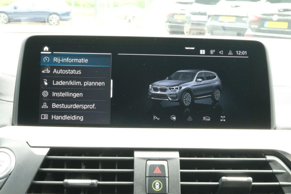 BMW X3 xDrive30e High Executive 292 PK | Sportstoelen | Adaptive cruise control | Keyless | Elektrische achterklep | Stoelverwarming | Camera | Head up Display | 20 inch