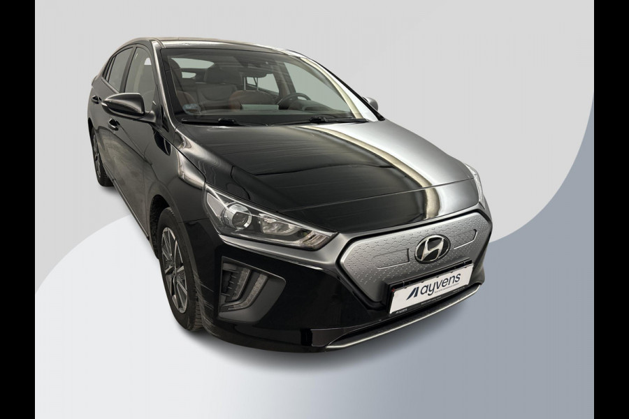 Hyundai IONIQ i-Motion EV 38 kWh 46.300 KM | SOH 95,6% | Navigatie | Achteruitrijcamera | WORDT VERWACHT!