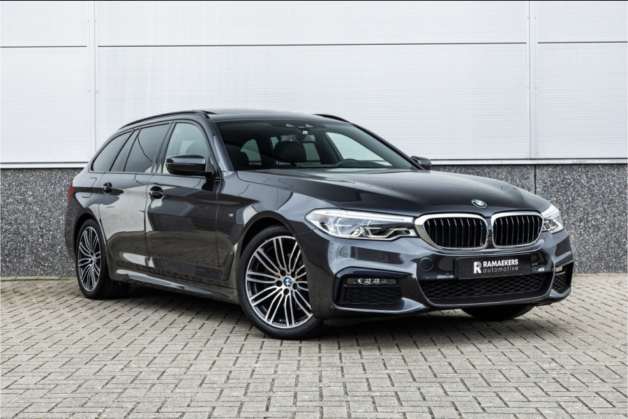 BMW 5 Serie Touring 520i High Executive M-Sport Leder dashboard / Pano / Individual / Camera / 19inch