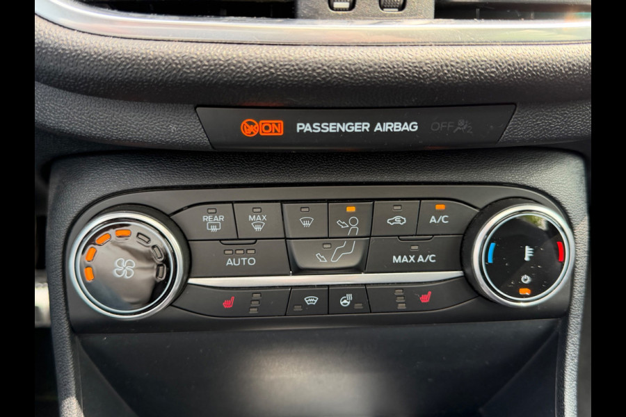 Ford Fiesta 1.0 EcoBoost 125 pk Hybrid ST-Line X, glazen panoramadak, stoelverwarming, vele opties, 1 e eigenaar, NL auto met nap