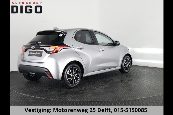 Toyota Yaris 1.5 HYBRID DYNAMIC SILVERLINE GARANTIE TOT 9-2031 CARPLAY NAVIGATIE .CAMERA. ADAPTIEVE CRUISE CONTROL . APPLE CARPLAY & ANDRIOD AUTO .