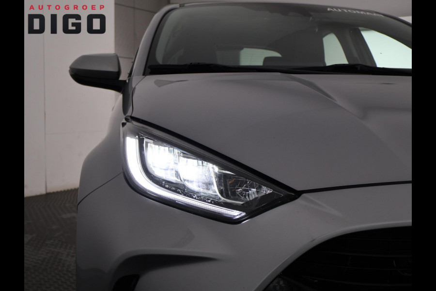 Toyota Yaris 1.5 HYBRID DYNAMIC SILVERLINE GARANTIE TOT 9-2031 CARPLAY NAVIGATIE .CAMERA. ADAPTIEVE CRUISE CONTROL . APPLE CARPLAY & ANDRIOD AUTO .