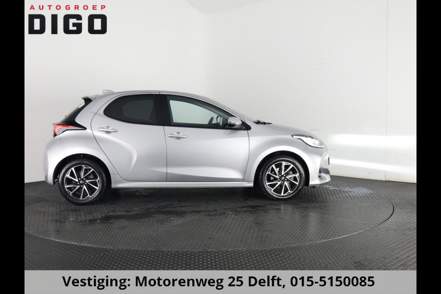 Toyota Yaris 1.5 HYBRID DYNAMIC SILVERLINE GARANTIE TOT 9-2031 CARPLAY NAVIGATIE .CAMERA. ADAPTIEVE CRUISE CONTROL . APPLE CARPLAY & ANDRIOD AUTO .