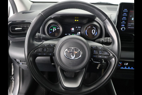 Toyota Yaris 1.5 HYBRID DYNAMIC SILVERLINE GARANTIE TOT 9-2031 CARPLAY NAVIGATIE .CAMERA. ADAPTIEVE CRUISE CONTROL . APPLE CARPLAY & ANDRIOD AUTO .