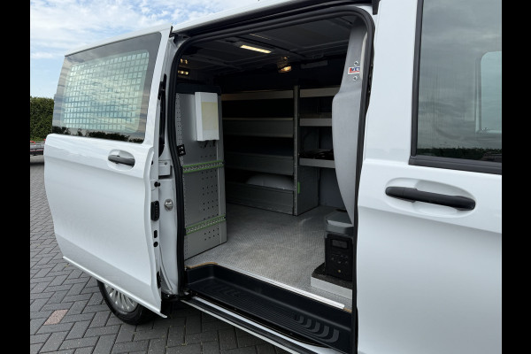 Mercedes-Benz eVito 66 kWh / FULL ELECTRIC / L2H1 / AUTOMAAT / BOTT INRICHTING / 1e EIG. / CAMERA / 3-ZITS / CRUISE