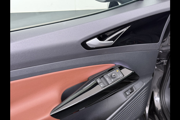 Volkswagen ID.4 Max 82kWh SOH 93% Warmtepomp Panoramdak Ergo Active+Memory Head-Up Display 360°Camera Stoel+Stuurverwarming Navi Ecc Pdc Apple Carplay/Android Auto Lmv 21" Keyless advanced display Matrix led Dodehoek detector Dealeronderhouden 1e Eigenaar Origineel Nederlandse Auto