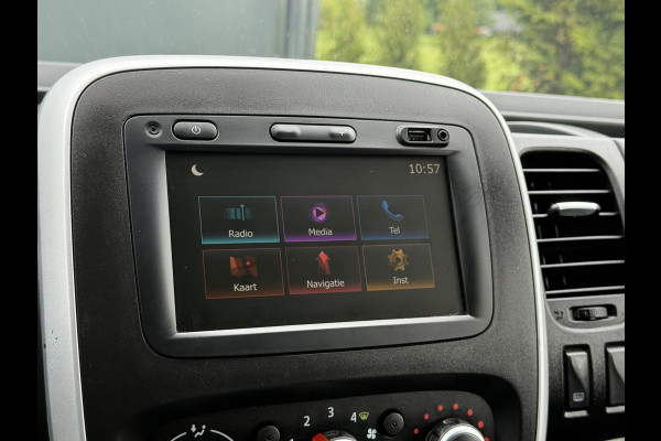 Renault Trafic 1.6 dCi / L1H1 / 1e EIG. / BOTT INRICHTING / TREKHAAK / IMPERIAAL / 3-ZITS / AIRCO / CRUISE / NAVI