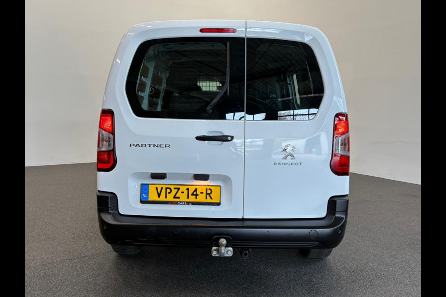 Peugeot Partner 1.5 BlueHDI Premium L2 Navigatie Apple Carplay/ Android Auto Parkeersensoren achter Cruise Control Airco