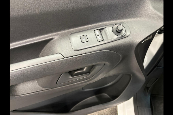 Peugeot Partner 1.5 BlueHDI Premium L2 Navigatie Apple Carplay/ Android Auto Parkeersensoren achter Cruise Control Airco