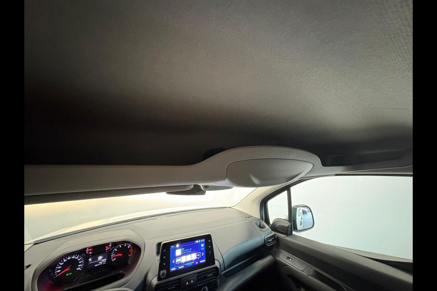 Peugeot Partner 1.5 BlueHDI Premium L2 Navigatie Apple Carplay/ Android Auto Parkeersensoren achter Cruise Control Airco