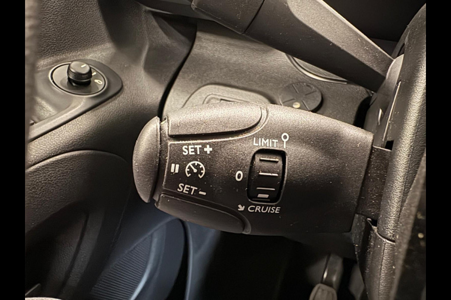 Peugeot Partner 1.5 BlueHDI Premium L2 Navigatie Apple Carplay/ Android Auto Parkeersensoren achter Cruise Control Airco