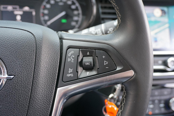 Opel Mokka X 1.4 Turbo Innovation + TREKHAAK / NAVIGATIE / CARPLAY