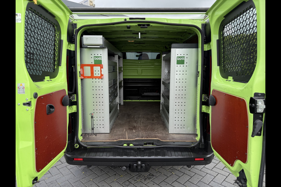 Renault Trafic 1.6 dCi / L1H1 / 1e EIG. / BOTT INRICHTING / TREKHAAK / IMPERIAAL / 3-ZITS / AIRCO / CRUISE / NAVI