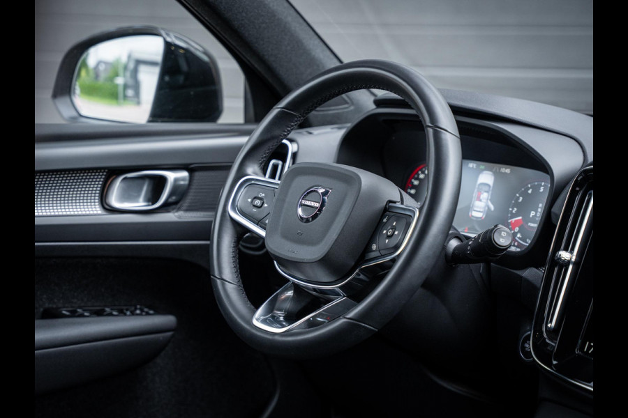 Volvo XC40 1.5 T4 Recharge R-Design - Thunder Grey l 20'' l BTW l Trekhaak